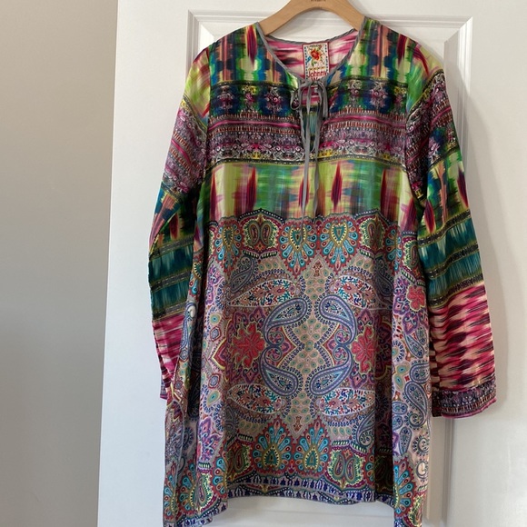 ⭐️NWT!⭐️Johnny Was Ikat/Paisley Print “Rose Flowy Tunic” OVERSIZED Washable Silk - Picture 16 of 16